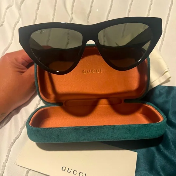 Gucci | Accessories | New Gucci Gg333s 01 Black Cat Eye 